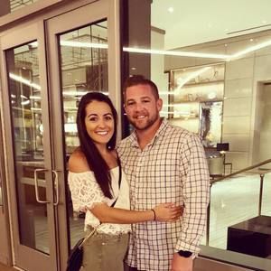 Meet your Posher, Danielle